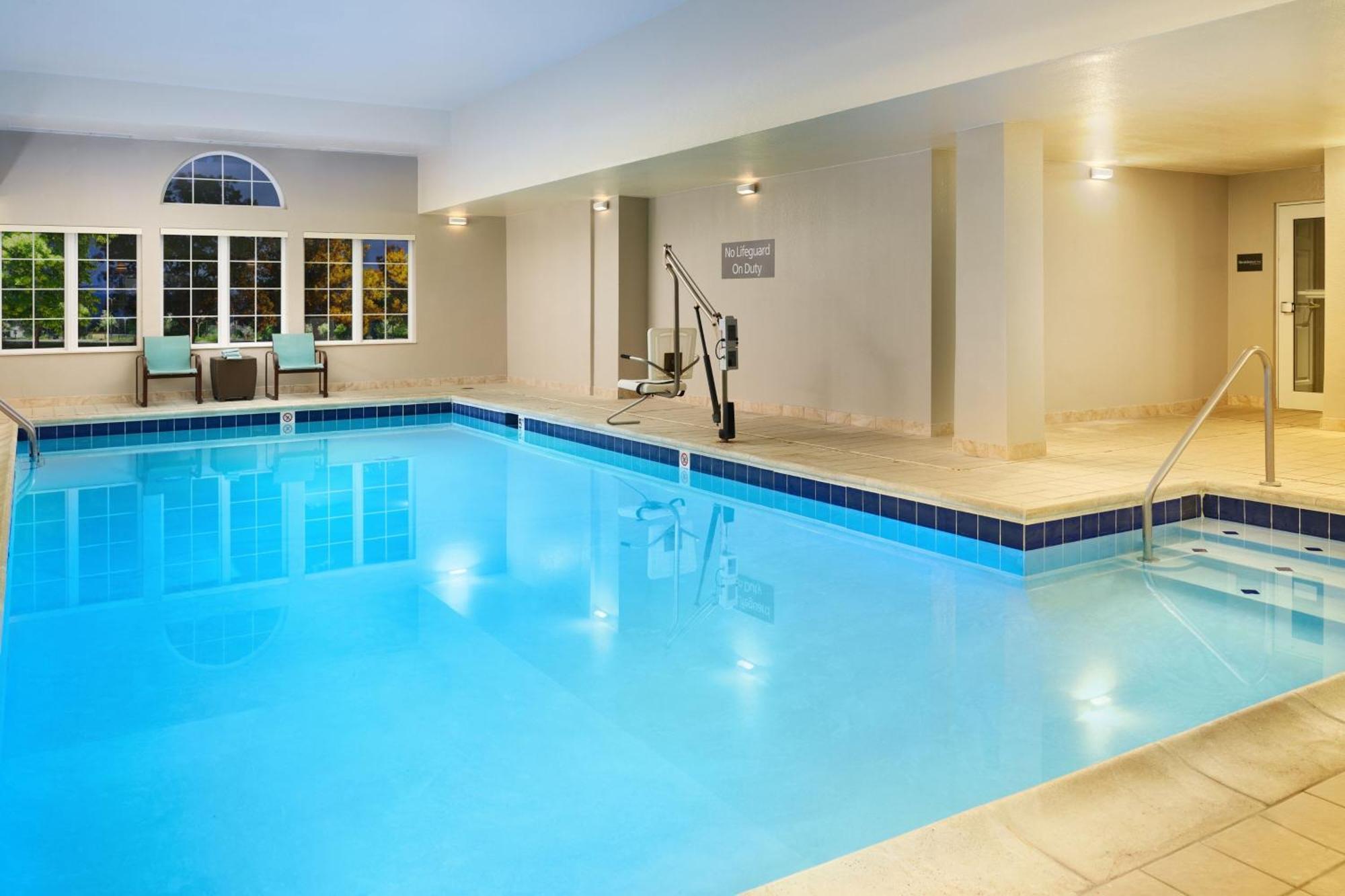Residence Inn Boulder Лонгмонт Экстерьер фото